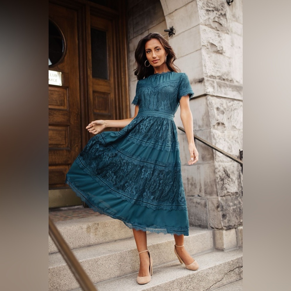 Böhme Divine Lace Midi Dress in Teal